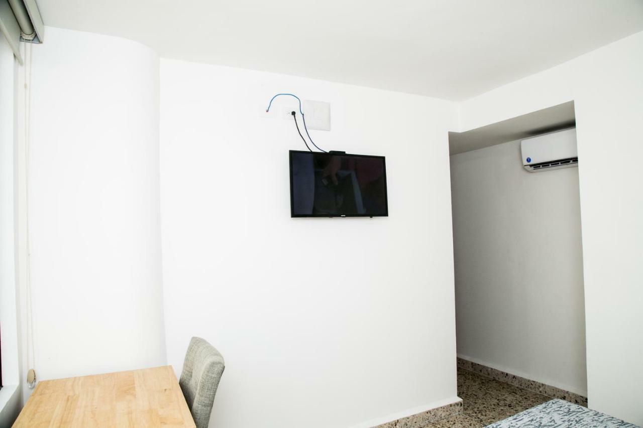 Booking 500 Monterrey Exteriör bild